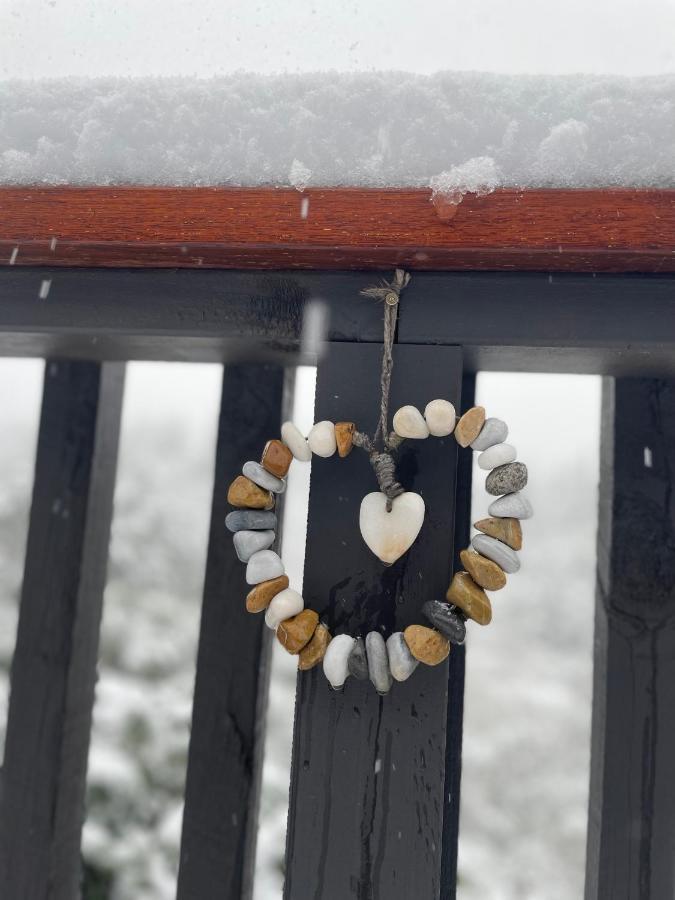 'Love' Hanmer Couples Retreat Limited Hanmer Springs Exterior photo